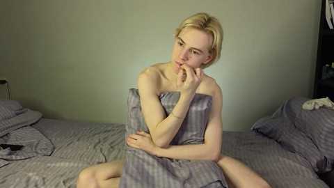 lucidangelok @ chaturbate on 20251020