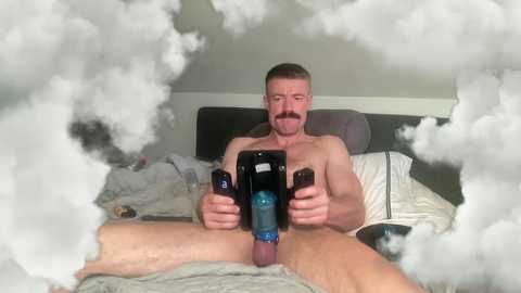 mr_right_guy @ chaturbate on 20251020