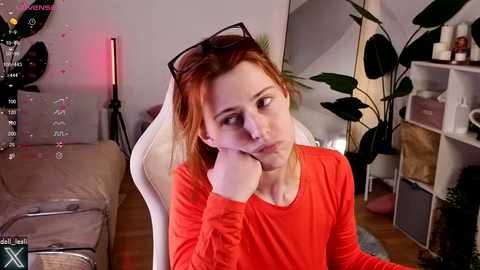 doll_lesli @ chaturbate on 20251021