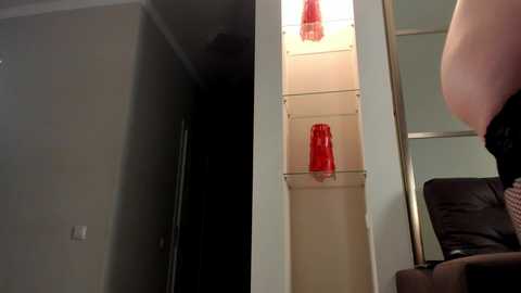 emma_flin @ chaturbate on 20251021