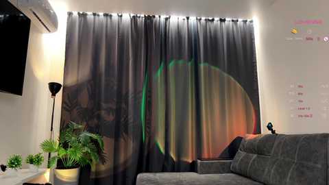 loney__tunes @ chaturbate on 20251021