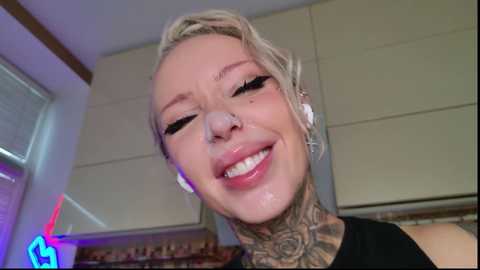 2badforyou @ chaturbate on 20251022