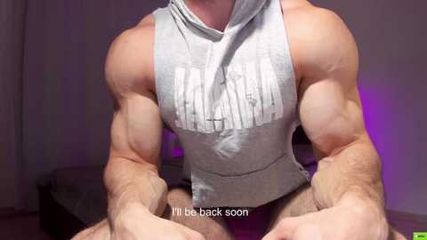 adam_muscle_ @ chaturbate on 20251022
