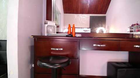 cocksuckingslutx @ chaturbate on 20251022