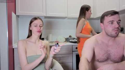 ihavepaws33 @ chaturbate on 20251022