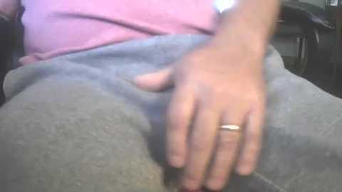 il_undercover @ chaturbate on 20251022