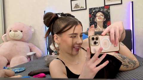jenie_fire @ chaturbate on 20251022