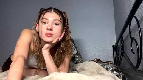 lil_luca @ chaturbate on 20251022