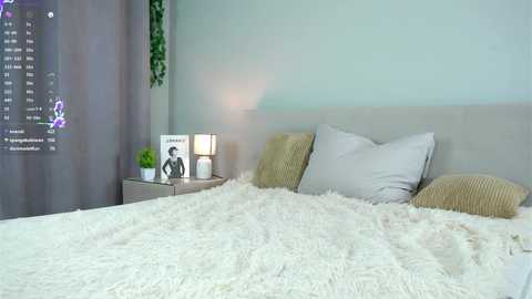 loriamarzinske @ chaturbate on 20251022