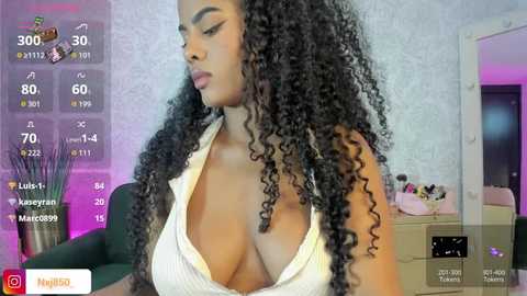 naomixjones1 @ chaturbate on 20251022