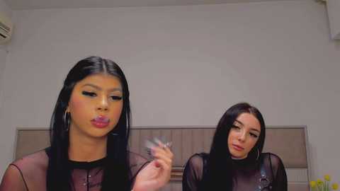 sierra_halle @ chaturbate on 20251022