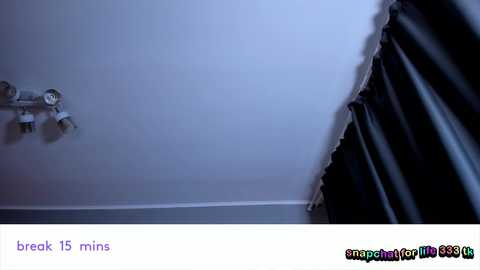 vivian_qwerty @ chaturbate on 20251022