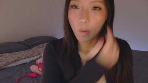 vivianwinters @ chaturbate on 20251022