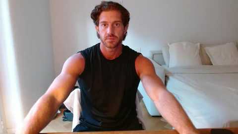 alphahung23 @ chaturbate on 20251023