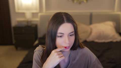 bright_diamonds_054 @ chaturbate on 20251024