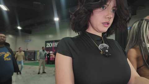 vanandjuani @ chaturbate on 20251024