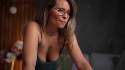 brandywhite @ chaturbate on 20251025