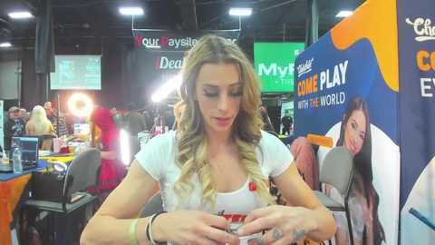 caseykissesxoxo @ chaturbate on 20251025