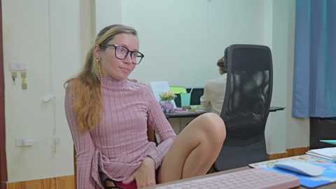 ellcrys @ chaturbate on 20251025