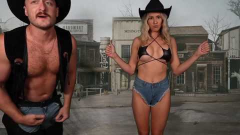 livanddrew @ chaturbate on 20251025