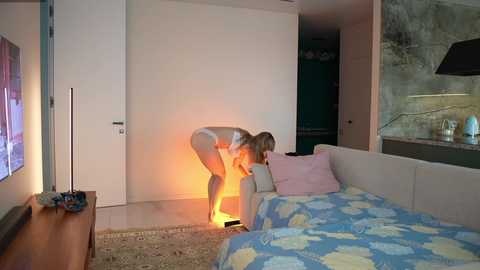 love_you_to123 @ chaturbate on 20251025