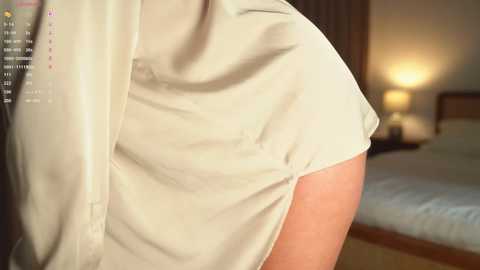 vivian_cb @ chaturbate on 20251025