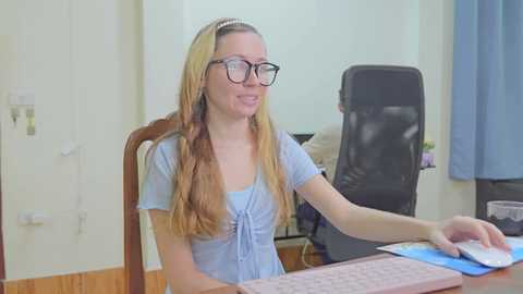 ellcrys @ chaturbate on 20251026