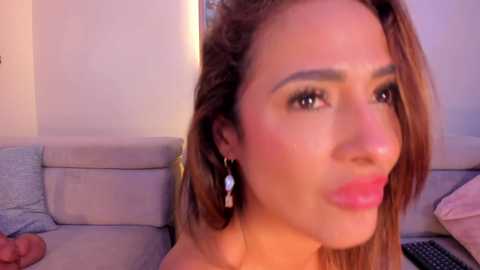 sofiareyesx1 @ chaturbate on 20251026