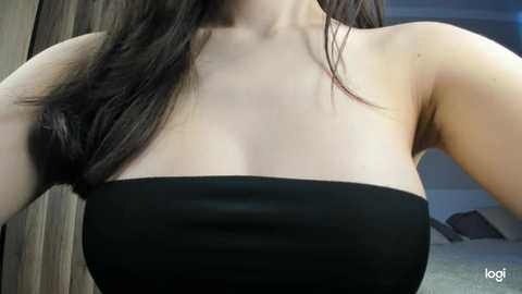 bolo_yang @ chaturbate on 20251027