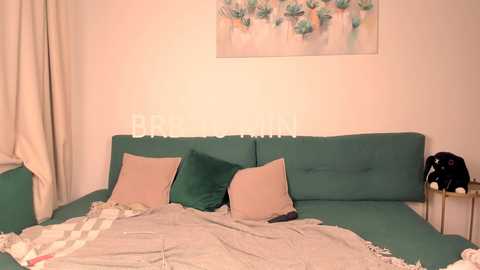 eva_sunshine_blueeyes