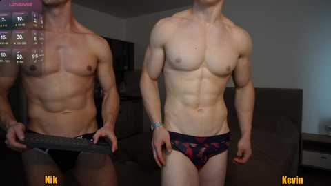 nik_sharp @ chaturbate on 20251027