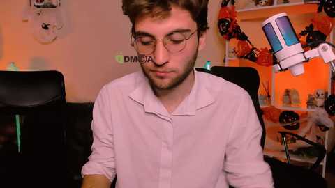 travis_wolf_ @ chaturbate on 20251027