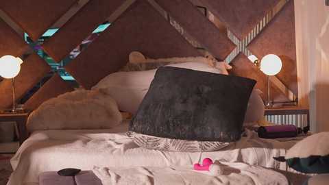 kateowens @ chaturbate on 20251028