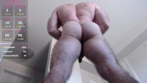 l0v35_2_5p00g3 @ chaturbate on 20251028