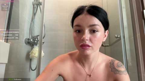 lolaap0pp @ chaturbate on 20251028