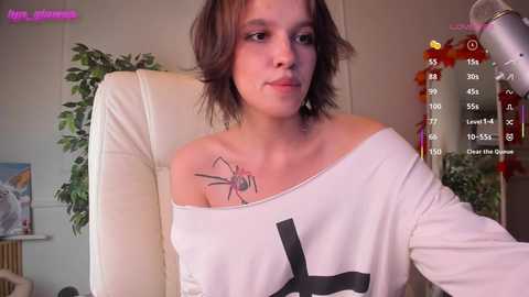 adalyn_glow @ chaturbate on 20251029