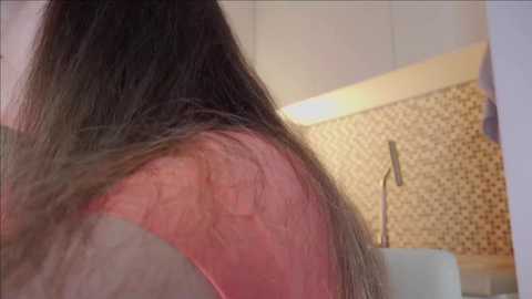 aveksmr @ chaturbate on 20251029