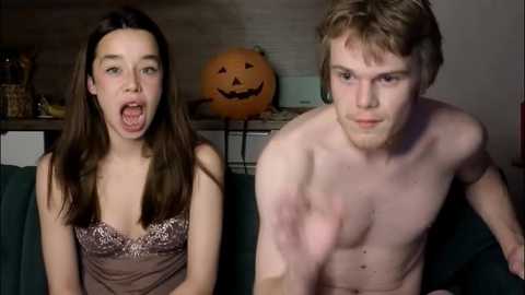 holdonbitch @ chaturbate on 20251029