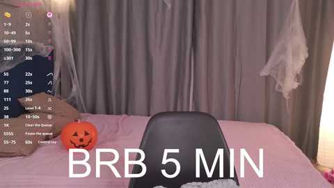 little_sunshinee @ chaturbate on 20251029