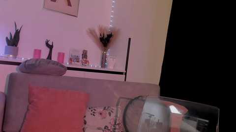 nicoleirisxxx @ chaturbate on 20251029