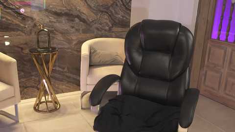 roseferrera @ chaturbate on 20251029