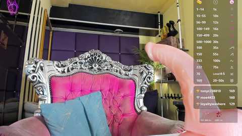 sofiequeen_ @ chaturbate on 20251029