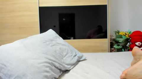 angell6969 @ chaturbate on 20251031