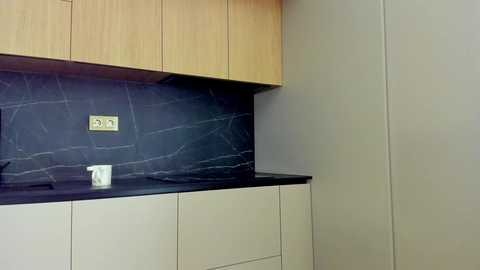 devyale @ chaturbate on 20251031