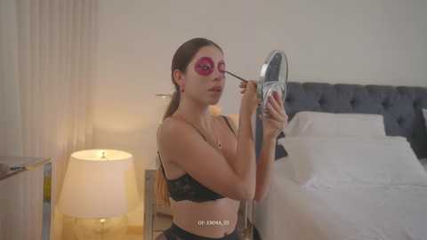 emma_lu1 @ chaturbate on 20251101