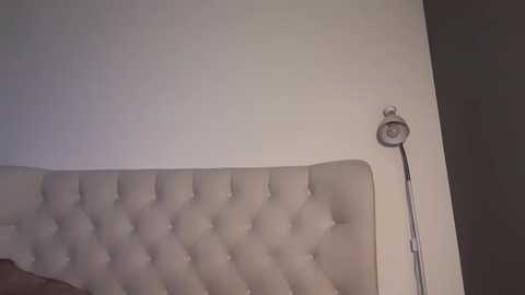 js_girls @ chaturbate on 20251101