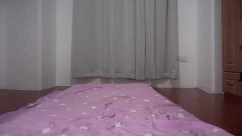 kate_kai @ chaturbate on 20251102