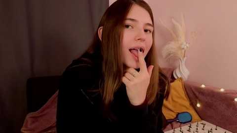 pamilarakestraw @ chaturbate on 20251102