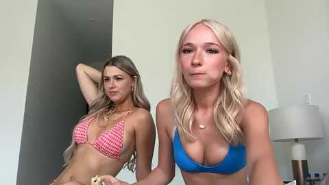 roxyrain2736 @ chaturbate on 20251102