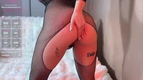 zoeythepinkmask @ chaturbate on 20251102